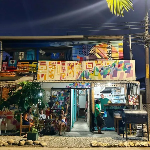 Backpacker Puerto Viejo，位于科克莱斯的酒店