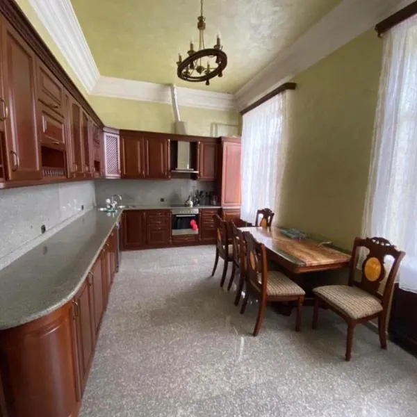 Eriks guest house，位于戈里斯的酒店