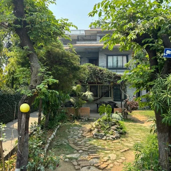 Cherry Garden Pokhara，位于博卡拉的酒店
