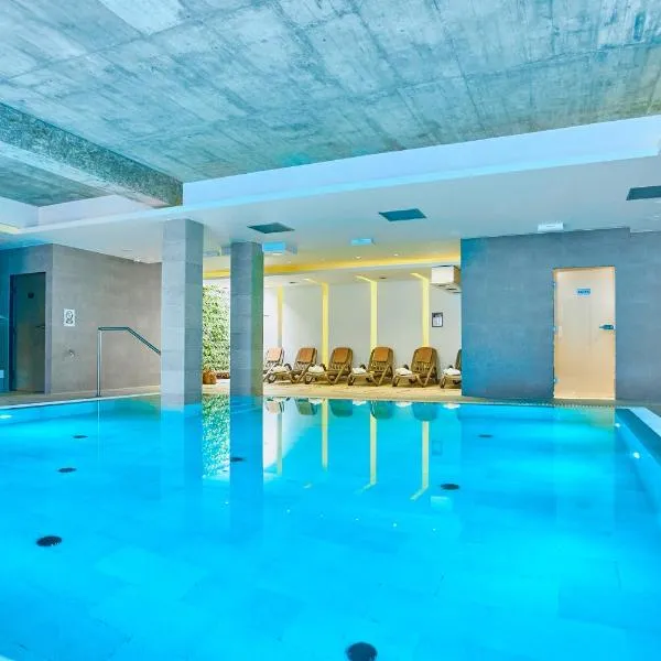 West Baltic Resort Wellness & Spa，位于斯维诺乌伊希切的酒店