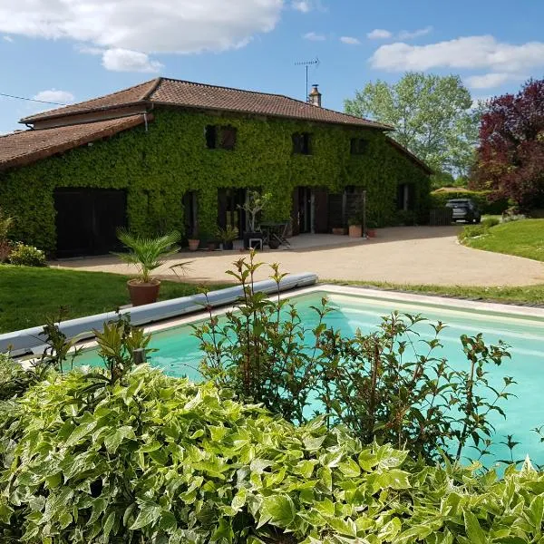 chambre d'hôte la Sourdrie，位于Saint-Florent-le-Vieil的酒店