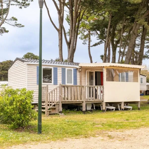 Mobil-home - Quiberon - vue sur mer，位于基伯龙的酒店