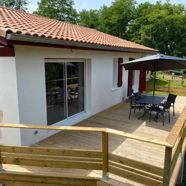 Maison calme IHESA，位于Bidache的酒店