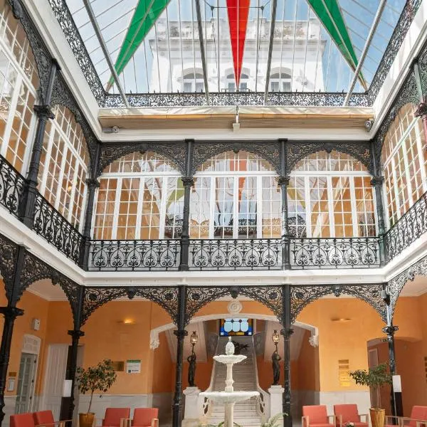 丽瑞纳霍斯德麦瑞达酒店，位于Puebla del Maestre的酒店