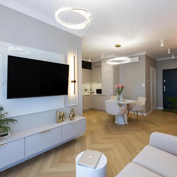 ZB Apartment GOLD Piekary Bytom Sląskie Siemianowice Chorzów，位于希隆斯克地区佩卡雷的酒店