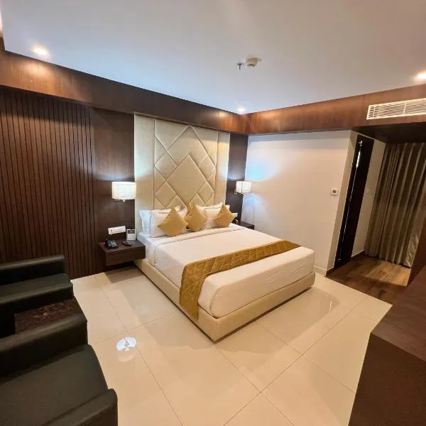 HOTEL PRAJYOT，位于Pūrnia的酒店