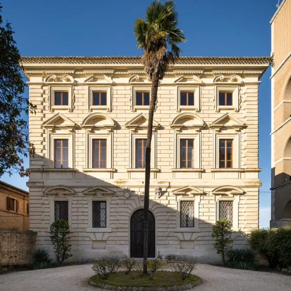 Palazzo Fiorenzi - Dimora storica，位于奥西莫的酒店