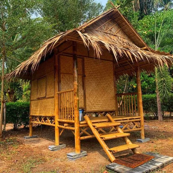 Samui Camping Farm，位于莱姆索塔的酒店