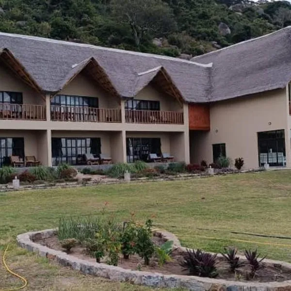 Joma Adventure Lodge,位于Senga的酒店