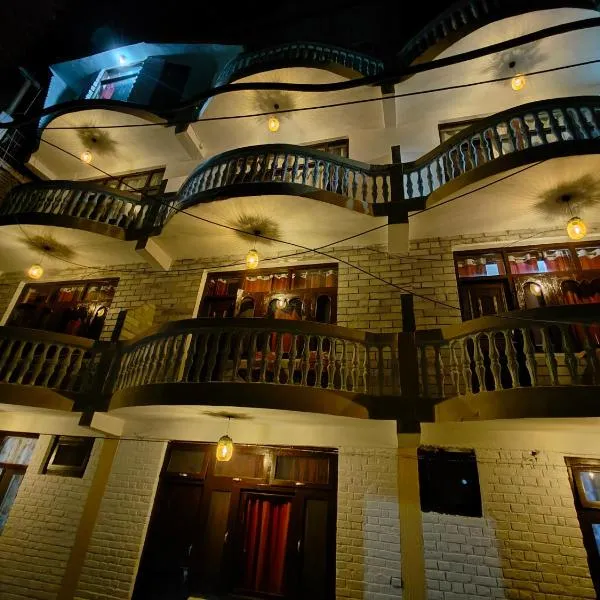 The Kailasha Homestay，位于纳加尔的酒店