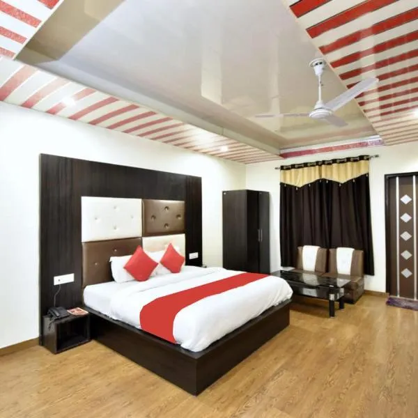 Goroomgo Hotel Dalhousie Grand Banikhet Near Mata Jawala Temple - Luxury Stay - Excellent Service - Parking Facilities，位于Sherpur的酒店