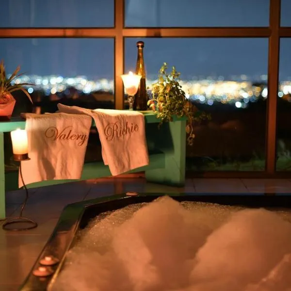 Habitacion Jacuzzi The View，位于Pance的酒店