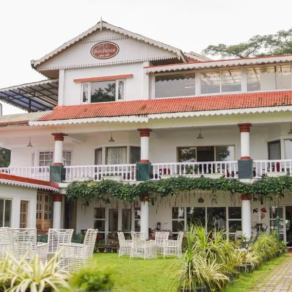 索莱尼茶庄旅馆，位于Mirik的酒店