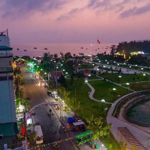 Khương Trang Hotel - Phố đi bộ Cô Tô，位于Pắo Cap的酒店