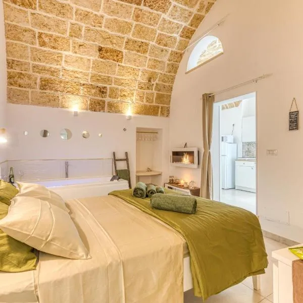 Andrea's luxury home climatizzata con vasca idromassaggio nel centro storico，位于普雷西切的酒店