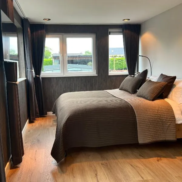 Bed and Breakfast Roodkapje，位于卡茨休维尔的酒店