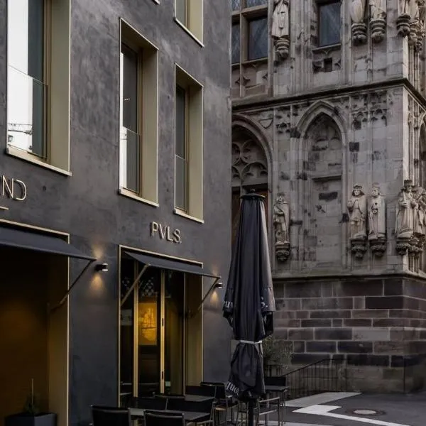 Legend Hotel，位于布吕尔的酒店