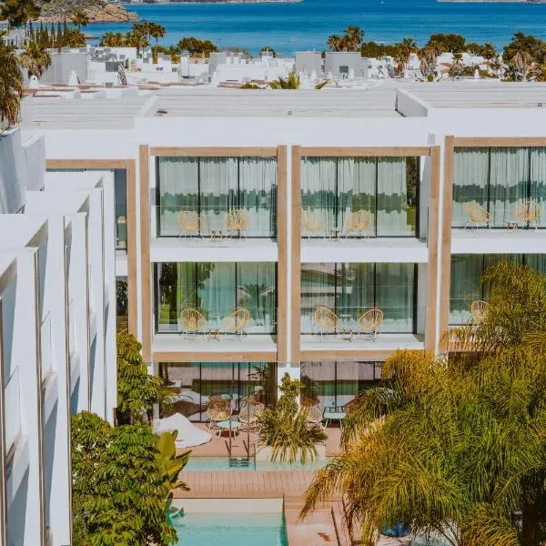 Nativo Hotel Ibiza，位于圣埃乌拉利亚的酒店
