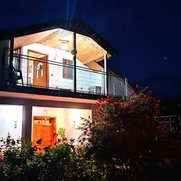 Samuela Cozy Retreat，位于培拉特的酒店