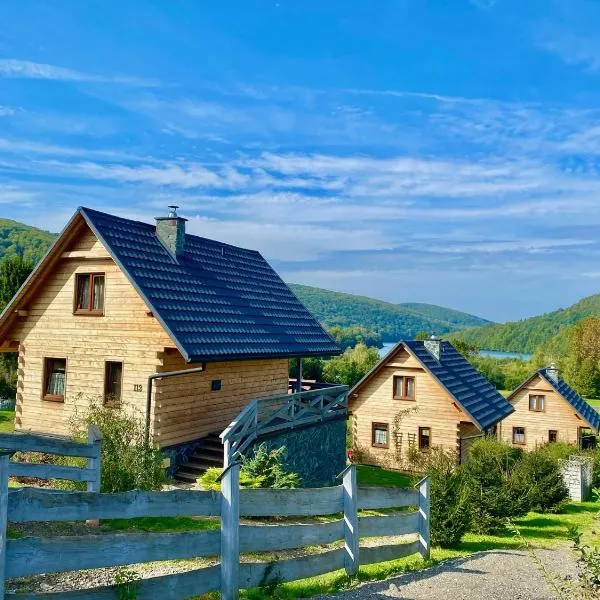 Domki całoroczne DOMKOWSTWO，位于Bóbrka的酒店