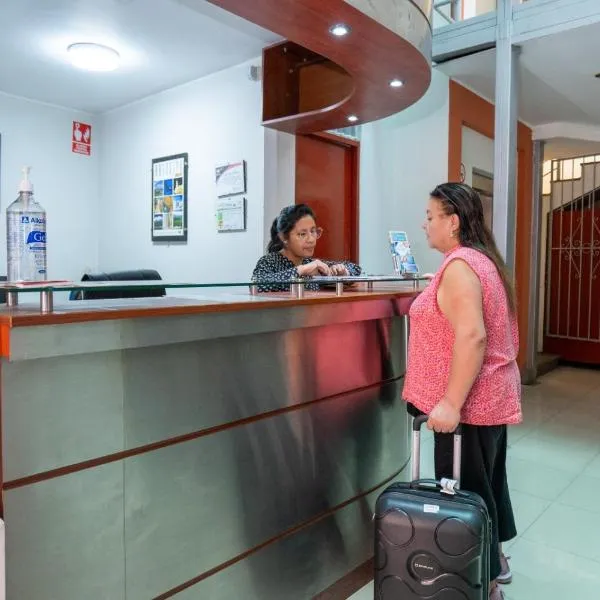 Hotel Residencial C´BASTIAN，位于塔克纳的酒店