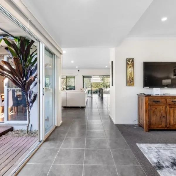 Cypress Point Lodge - The Vintage，位于波高尔宾的酒店