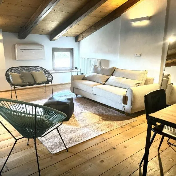 Vicolo 10，位于阿斯蒂的酒店