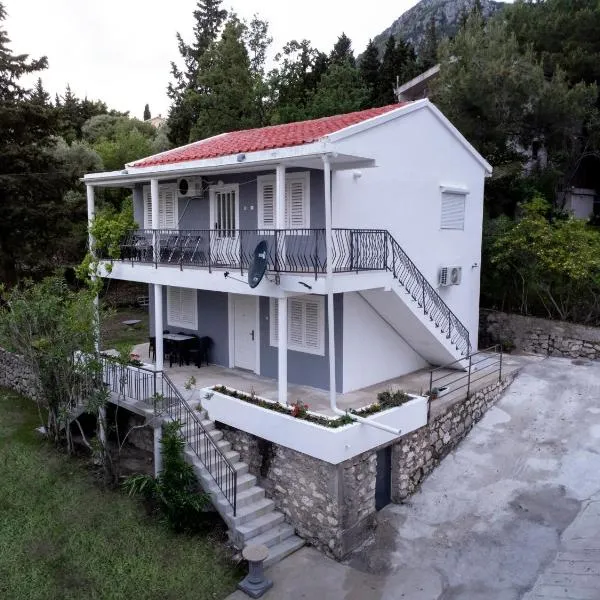 Apartments Matija，位于苏托莫雷的酒店