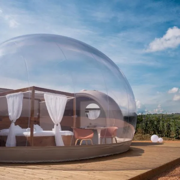 Namoon Bubble Glamping，位于卡斯泰尔圣焦万尼的酒店