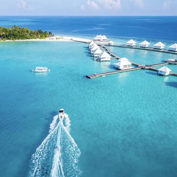 Diamonds Athuruga Maldives Resort & Spa，位于马累的酒店