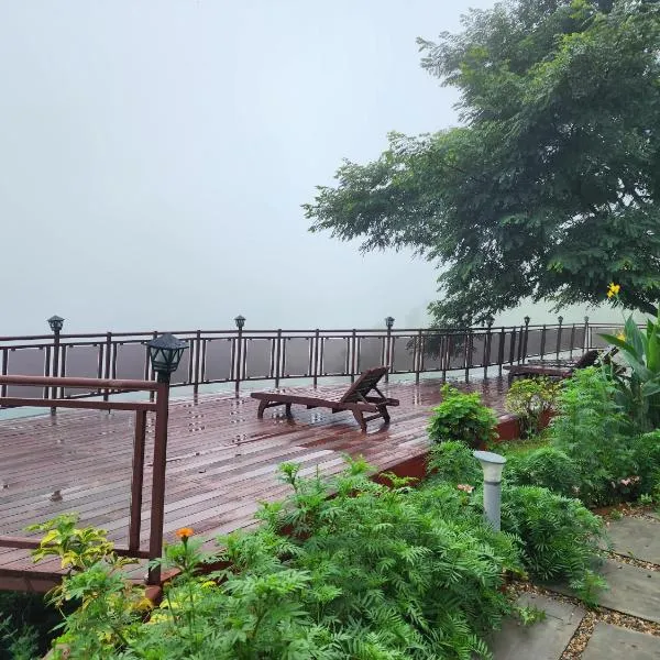 Atulyam, Pangot，位于奈尼塔尔的酒店