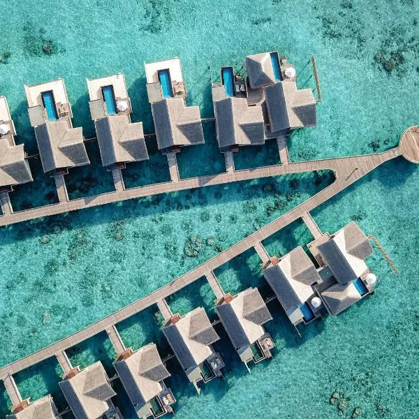 Sirru Fen Fushi Private Lagoon Resort Maldives，位于Shaviyani Atoll的酒店