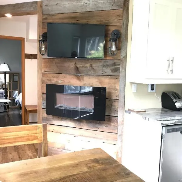 Au Pied de la Montagne CITQ29570Quatre，位于蒙特朗布朗的酒店