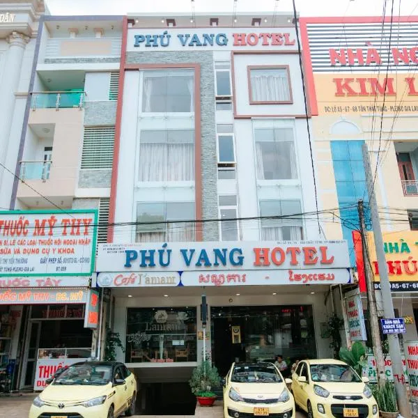 Phú Vang Hotel Pleiku，位于波来古市的酒店