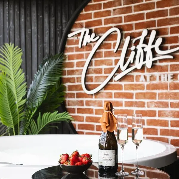 The Cliffe at the Quay，位于Ardeevin的酒店