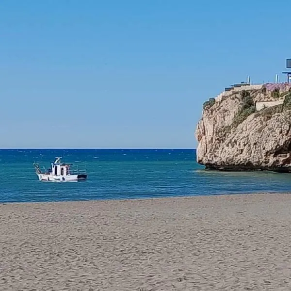 Bungalow Andalucia，位于林孔-德拉维多利亚的酒店