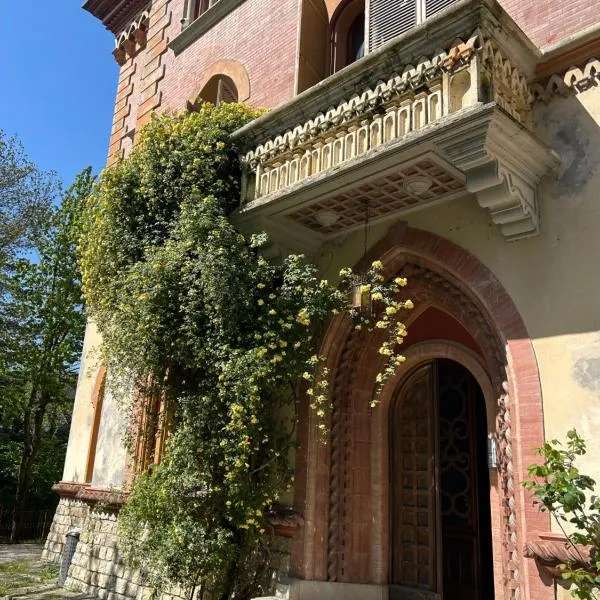 Villa Tirotti，位于博比奥的酒店