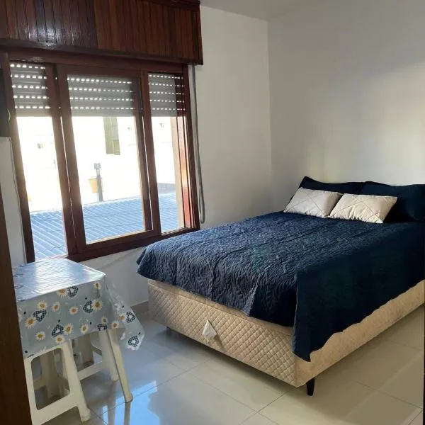 Apartamento Mari em Capão da Canoa RS，位于卡庞达卡诺阿的酒店