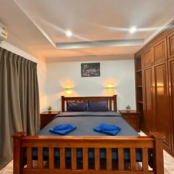 BT hotel Kata Beach，位于卡塔海滩的酒店