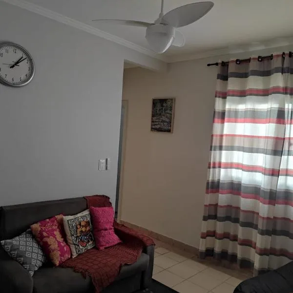 Apartamento inteiro no Bairro Santa Mônica，位于乌贝兰迪亚的酒店