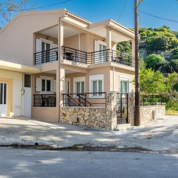 Lovely Maisonette in the village，位于Márathos的酒店