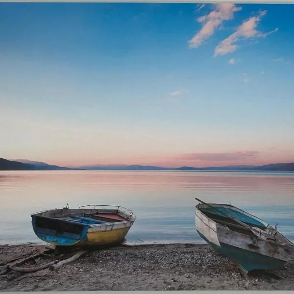 Room Sleep & Fly，位于卡什泰拉的酒店