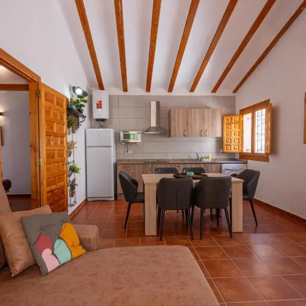 Complejo Rural las Fuentes de Letur，位于莱图尔的酒店