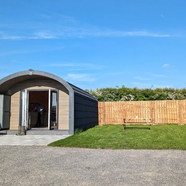 My Happy Hounds Glamping，位于诺斯阿勒顿的酒店