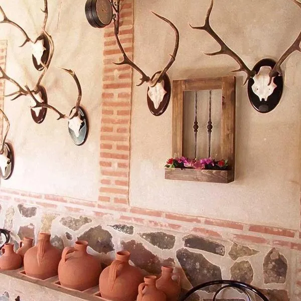 Casas Rural La Vaqueria，位于Noez的酒店
