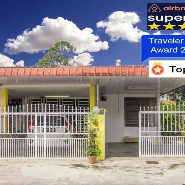 Sweet Home With 2 Auto Gates at BM, Penang, M'sia，位于新邦安拨的酒店