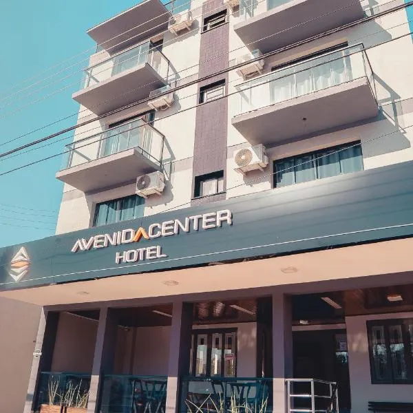 Avenida Center Hotel，位于乌鲁瓜亚纳的酒店