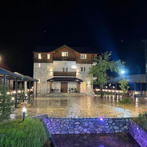 Oda N'Bjeshke，位于Çerem的酒店