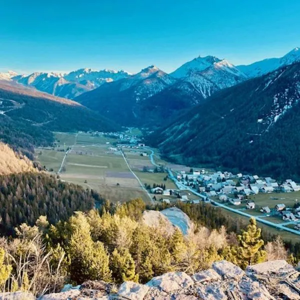 Les granges d'Arvieux vue sur le Queyras，位于阿尔维厄的酒店