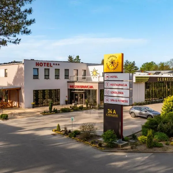 Hotel - Restauracja "SŁONECZNA"，位于Żerków的酒店